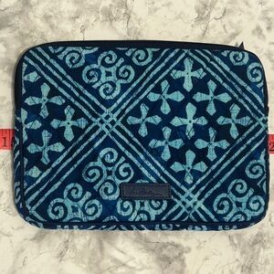 Vera Bradley Teal and Navy Accessory or Make up Case